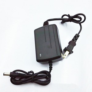 AC 110V - 240V Input To DC 12V Output Power Adapte...